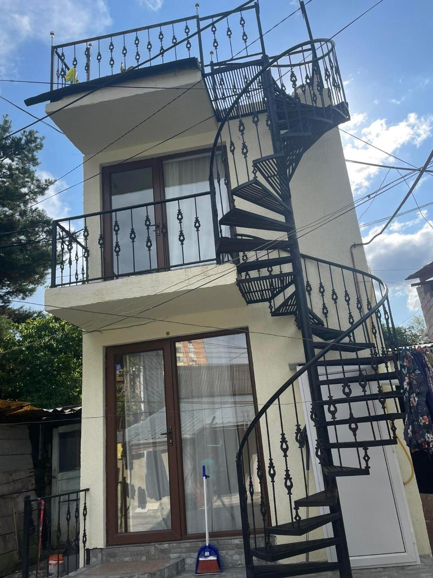 Dati 보르조미 외부 사진